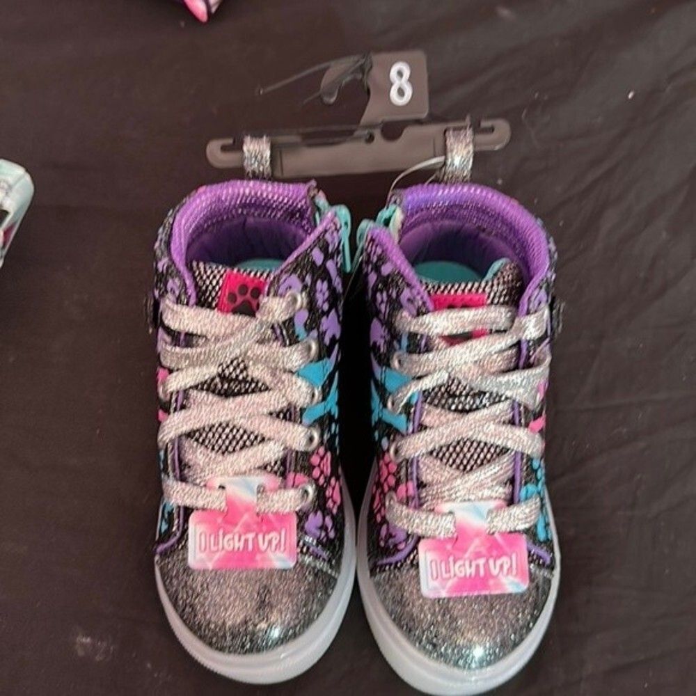 Athletic Works Girl's Light-Up Sneakers Size 8 Purple Pink Silver Shiny Shoes